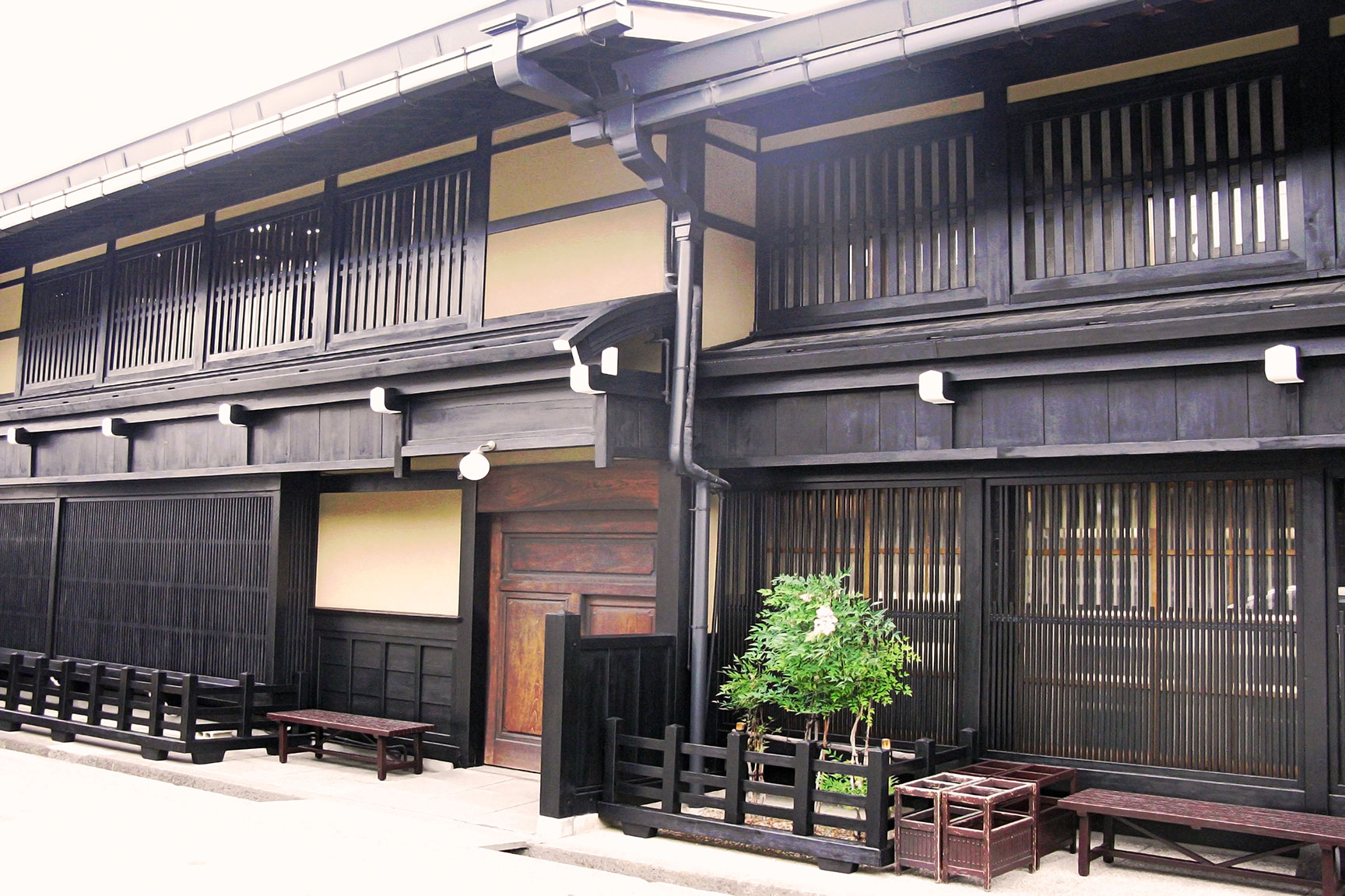 設計・施工・総合建設のヤマダ建設企画